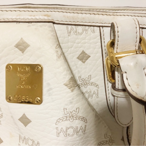 Authentic MCM Beige/White Leather Handbag Shoulder Bag With Adjustable Strap - Picture 4 of 16